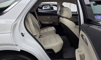 Genesis GV70 2025, 15230 км, за 32982.07 USD - фото 12