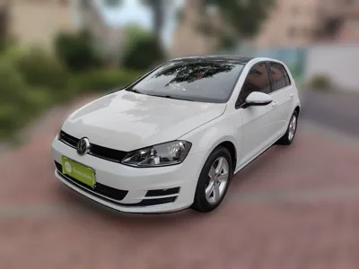 Volkswagen Golf · 2015 год