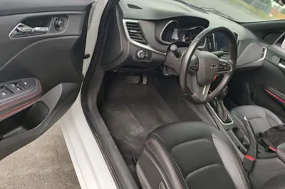 Chevrolet Monza 2022, 52500 км, за 7486 USD - фото 18