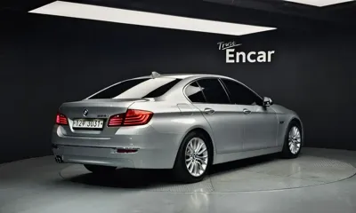 BMW 5-Series 2015, 79685 км, за 7220.69 USD