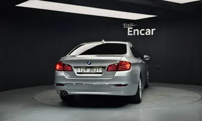 BMW 5-Series 2015, 79685 км, за 7220.69 USD