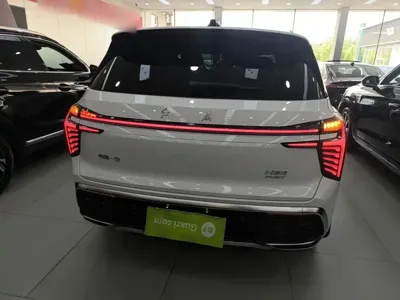 Hongqi Hongqi HS3 PHEV 2025, 24800 км, за 13513.51 USD - фото 6