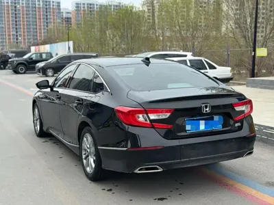 Honda Accord 2021, 60000 км, за 12082.09 USD