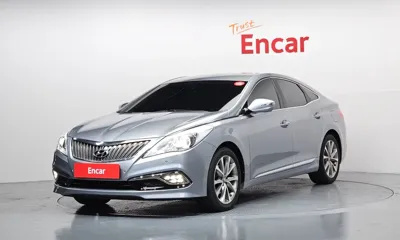 Hyundai Grandeur · 2015 год