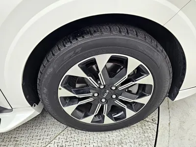 Kia Canival 2022, 48420 км, за 24222.13 USD - фото 20