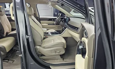 Kia Canival 2023, 91055 км, за 14886.56 USD - фото 11