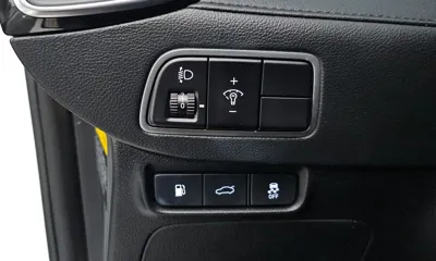 Hyundai Grandeur 2017, 136823 км, за 7293.09 USD - фото 28
