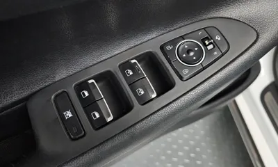 Hyundai Grandeur 2017, 136823 км, за 7293.09 USD - фото 29