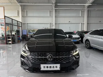 Volkswagen Lavida 2022, 40000 км, за 13801.97 USD