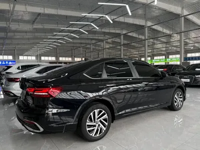 Volkswagen Lavida 2022, 40000 км, за 13841.05 USD - фото 9