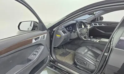 Genesis G80 2018, 116589 км, за 8582.75 USD - фото 10