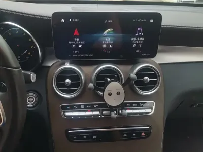 Mercedes-Benz GLC 2023, 35600 км, за 34431.35 USD - фото 13