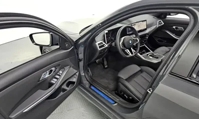 BMW 3-Series 2025, 5405 км, за 36300.38 USD - фото 10