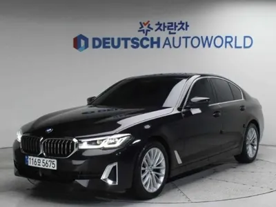BMW 5-Series · 2023 год
