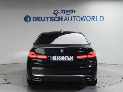 BMW 5-Series 2023, 44487 км, за 25200.21 USD