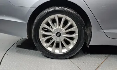 Hyundai Sonata 2015, 52522 км, за 6186.1 USD