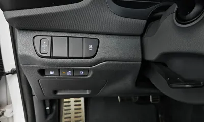 Hyundai Ioniq 2018, 156846 км, за 6435.67 USD - фото 27