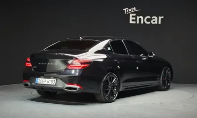 Genesis G70 2023, 33977 км, за 22736.17 USD