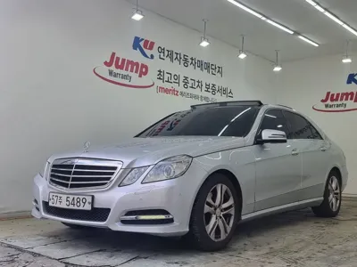 Mercedes-Benz E-Class · 2011 год