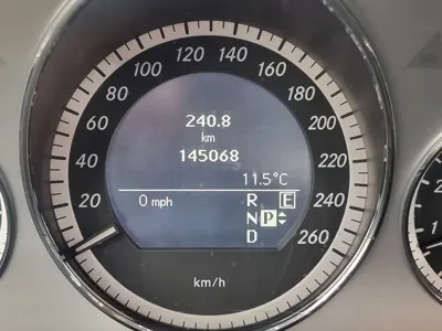 Mercedes-Benz E-Class 2011, 145068 км, за 3275.57 USD