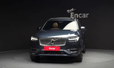 Volvo XC90 2023, 98366 км, за 32461.65 USD