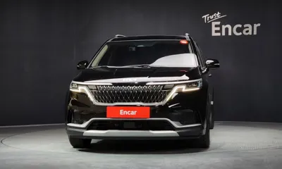 Kia Canival 2023, 72914 км, за 14859.6 USD