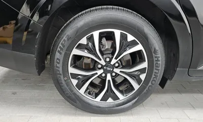 Kia Canival 2023, 72914 км, за 14859.6 USD
