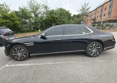 Genesis G90 2023, 80429 км, за 7254.76 USD