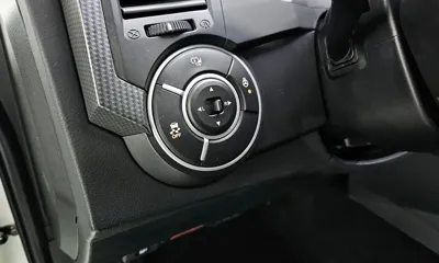 KG_Mobility_Ssangyong KORANDO 2015, 152881 км, за 4030.42 USD - фото 11