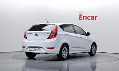Hyundai Accent 2017, 124863 км, за 3166.32 USD