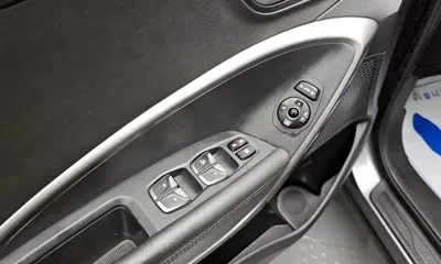 Hyundai Santafe 2017, 97055 км, за 9051.87 USD - фото 13