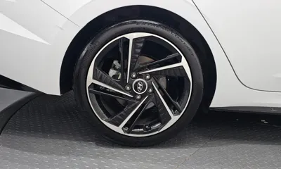 Hyundai Avante 2022, 81801 км, за 12489.5 USD