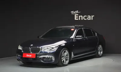 BMW 7-Series · 2018 год