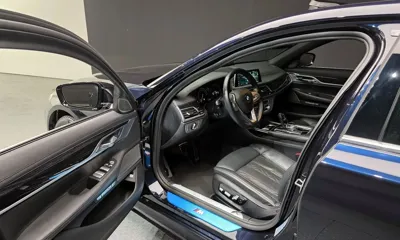 BMW 7-Series 2018, 106118 км, за 24960.58 USD - фото 10