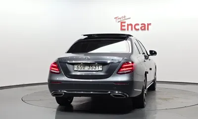 Mercedes-Benz E-Class 2019, 23579 км, за 19372.03 USD