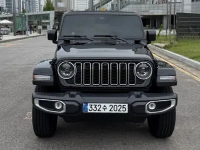 Jeep Wrangler 2025, 6788 км, за 45543.77 USD