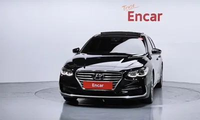 Hyundai Grandeur 2018, 171823 км, за 7940.39 USD