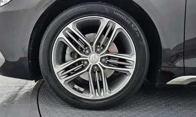 Hyundai Grandeur 2018, 171823 км, за 7940.39 USD