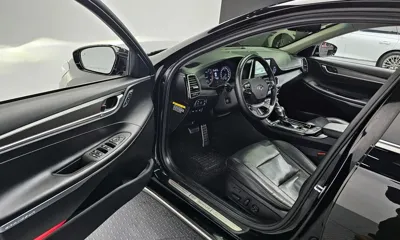 Hyundai Grandeur 2018, 171823 км, за 7940.39 USD - фото 11
