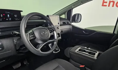 Hyundai Staria 2022, 53430 км, за 14171.48 USD - фото 7