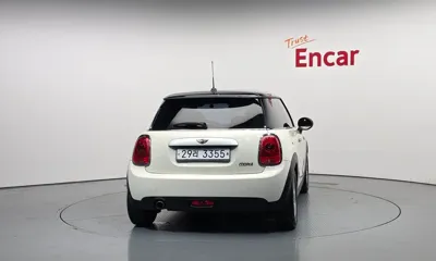 MINI Cooper 2015, 65741 км, за 4495.12 USD