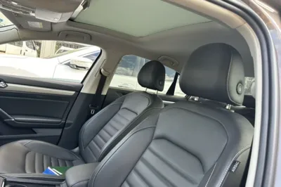 Volkswagen Lamando 2019, 83800 км, за 10876 USD - фото 22