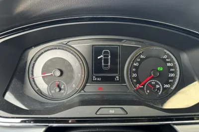 Volkswagen Lamando 2019, 83800 км, за 10876 USD - фото 27
