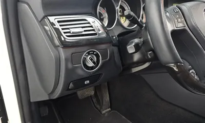 Mercedes-Benz CLS-Class 2012, 118265 км, за 6446.57 USD - фото 13