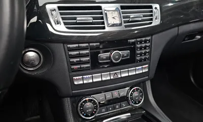 Mercedes-Benz CLS-Class 2012, 118265 км, за 6446.57 USD - фото 17