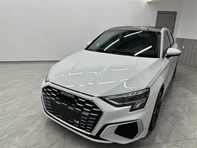 Audi A3 2022, 63000 км, за 18149.77 USD