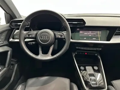 Audi A3 2022, 63000 км, за 18149.77 USD - фото 11