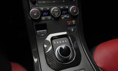 Land Rover Range Rover Evoque 2016, 80387 км, за 8801.89 USD - фото 9