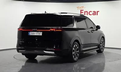 Kia Canival 2023, 28386 км, за 22752.38 USD