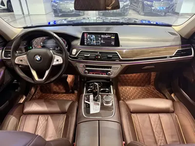 BMW 7 Series 2020, 98000 км, за 42552.52 USD - фото 7